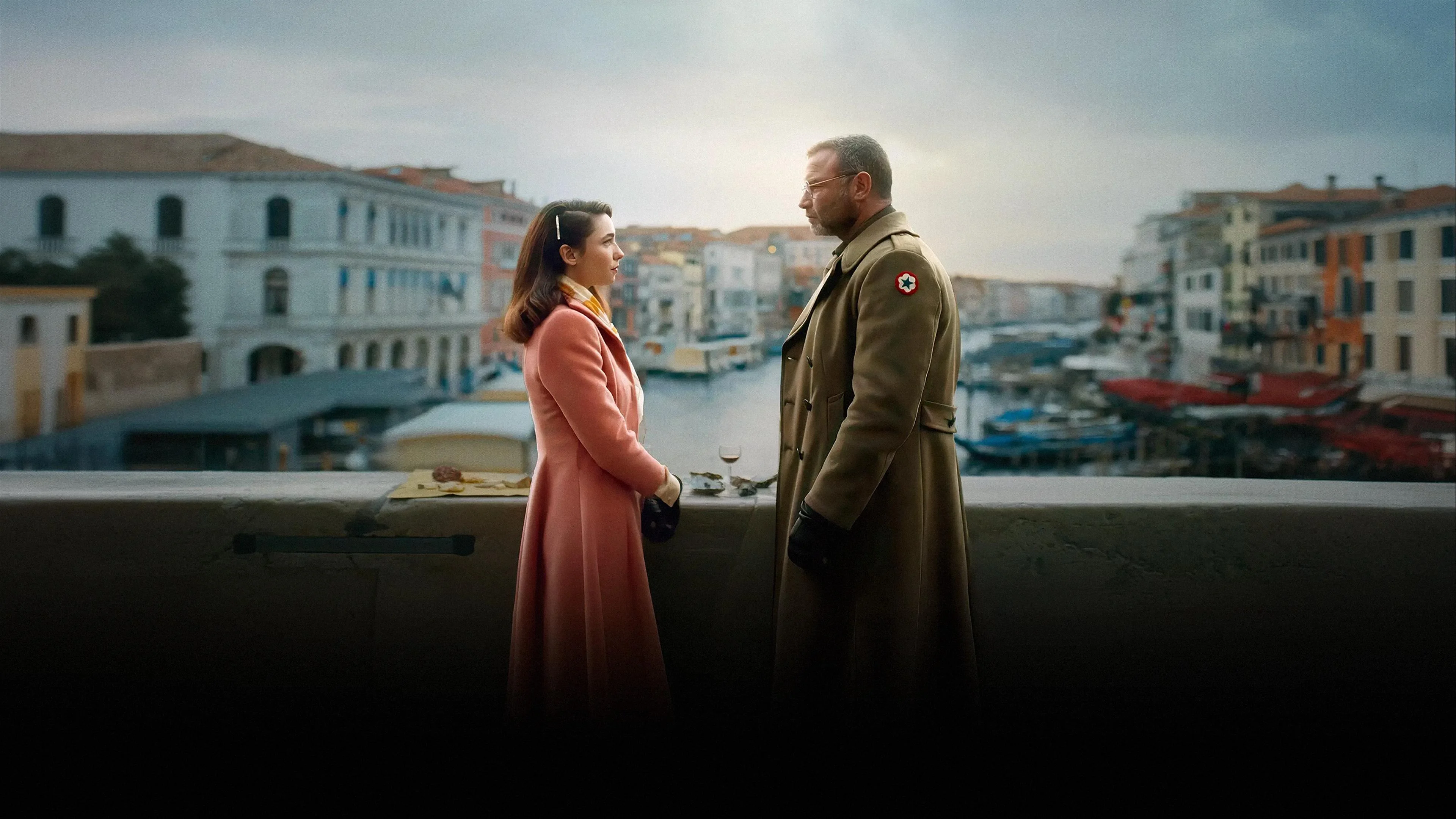 Bên Kia Dòng Sông và Trong Rừng Cây